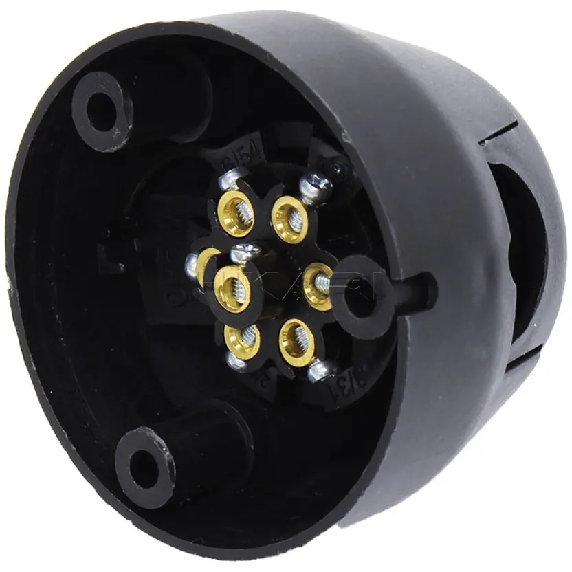 TRAILER PLUG FEMALE 7 PIN 23D003